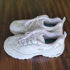SKETCHERS D'LITE Memory Foam Cushion Womens Chunky Sneaker White Size 7